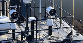 COMMERCIAL MARINE LIGHTING